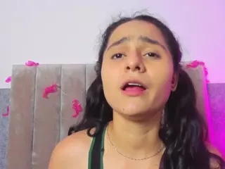 Giselle-Roldan's Live Sex Cam Show