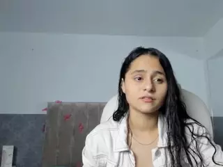 Giselle-Roldan's Live Sex Cam Show