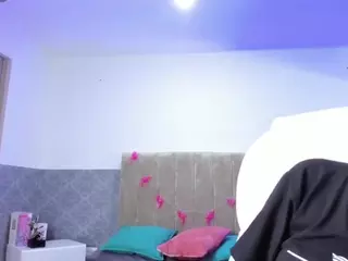 Giselle-Roldan's Live Sex Cam Show