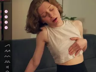 JoanGlasper's Live Sex Cam Show