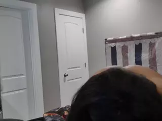 KashKREAM-x's Live Sex Cam Show