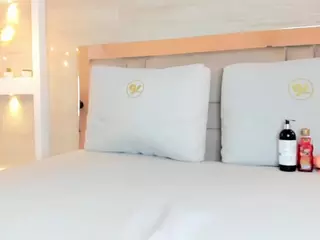 Katriona-Grace's Live Sex Cam Show