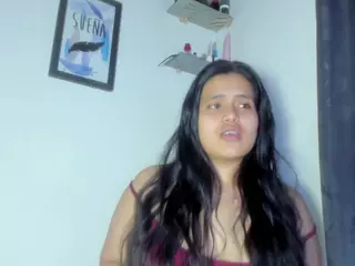MaddieWillow's Live Sex Cam Show