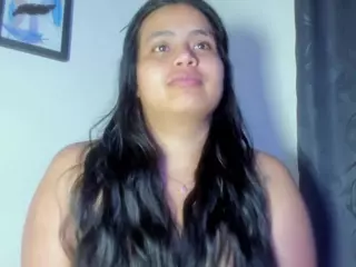 MaddieWillow's Live Sex Cam Show