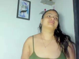 MaddieWillow's Live Sex Cam Show