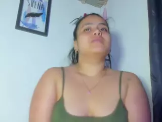 MaddieWillow's Live Sex Cam Show