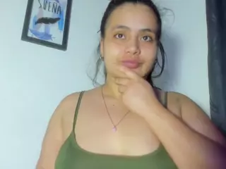 MaddieWillow's Live Sex Cam Show