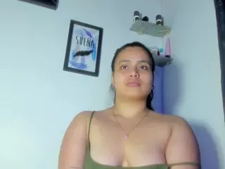 MaddieWillow's Live Sex Cam Show
