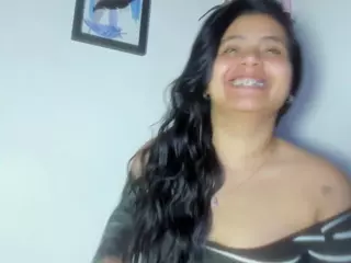 MaddieWillow's Live Sex Cam Show