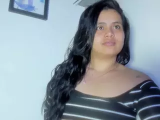 MaddieWillow's Live Sex Cam Show