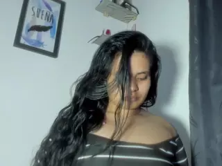 MaddieWillow's Live Sex Cam Show
