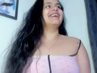 MaddieWillow's Live Sex Cam Show