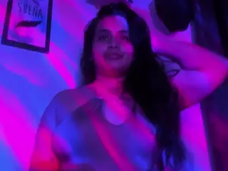 MaddieWillow's Live Sex Cam Show