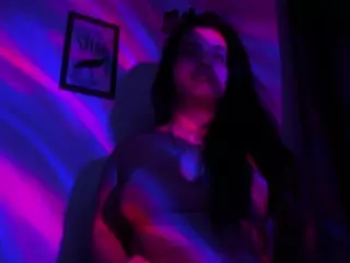 MaddieWillow's Live Sex Cam Show
