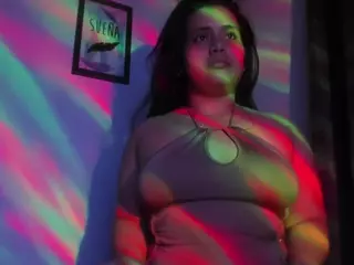 MaddieWillow's Live Sex Cam Show