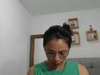 Melisager's Live Sex Cam Show
