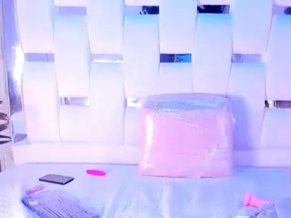 SoojinSnow's Live Sex Cam Show