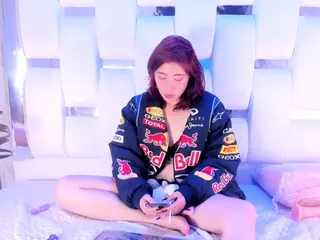 SoojinSnow's Live Sex Cam Show