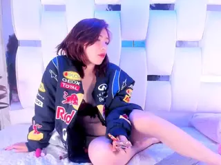 SoojinSnow's Live Sex Cam Show