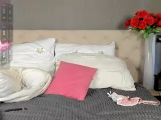 Adelle-Arcane's Live Sex Cam Show