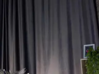 AinsleyGaillard's Live Sex Cam Show
