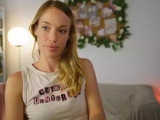 AprilRoseM's Live Sex Cam Show