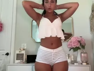 bbjoness's Live Sex Cam Show