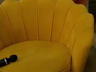 Candy-Babe's Live Sex Cam Show