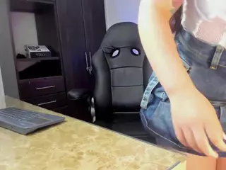 Estefany's Live Sex Cam Show