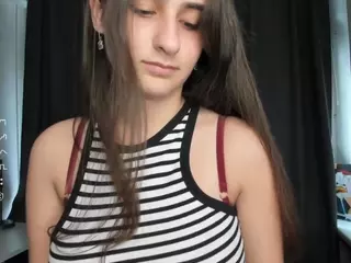 FalineHawkinson's Live Sex Cam Show