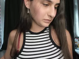 FalineHawkinson's Live Sex Cam Show