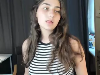 FalineHawkinson's Live Sex Cam Show