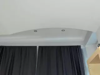 FalineHawkinson's Live Sex Cam Show
