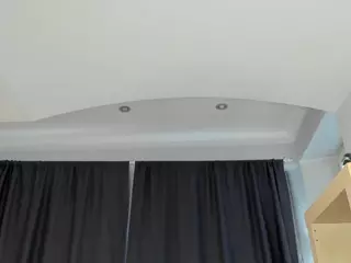 FalineHawkinson's Live Sex Cam Show