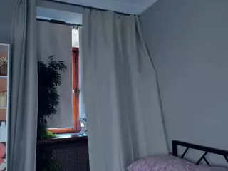 FalineHawkinson's Live Sex Cam Show