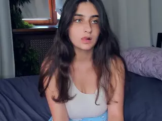 FalineHawkinson's Live Sex Cam Show