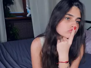FalineHawkinson's Live Sex Cam Show