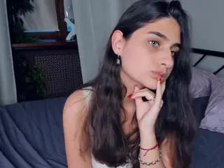 FalineHawkinson's Live Sex Cam Show