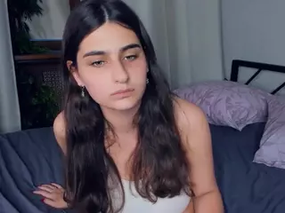 FalineHawkinson's Live Sex Cam Show