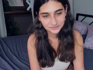 FalineHawkinson's Live Sex Cam Show