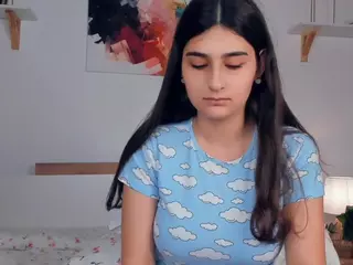 FalineHawkinson's Live Sex Cam Show