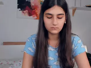 FalineHawkinson's Live Sex Cam Show