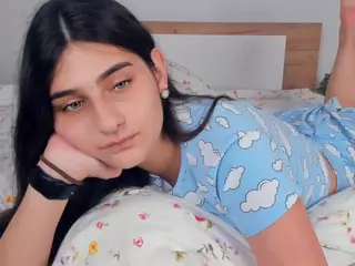 FalineHawkinson's Live Sex Cam Show
