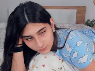 FalineHawkinson's Live Sex Cam Show