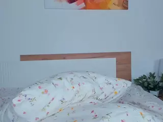 FalineHawkinson's Live Sex Cam Show