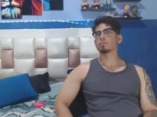 leoandkali's Live Sex Cam Show