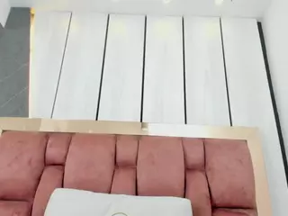 Lis-Rous's Live Sex Cam Show