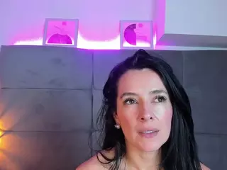 mysticarito's Live Sex Cam Show