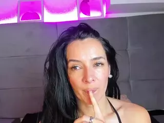 mysticarito's Live Sex Cam Show