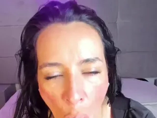 mysticarito's Live Sex Cam Show